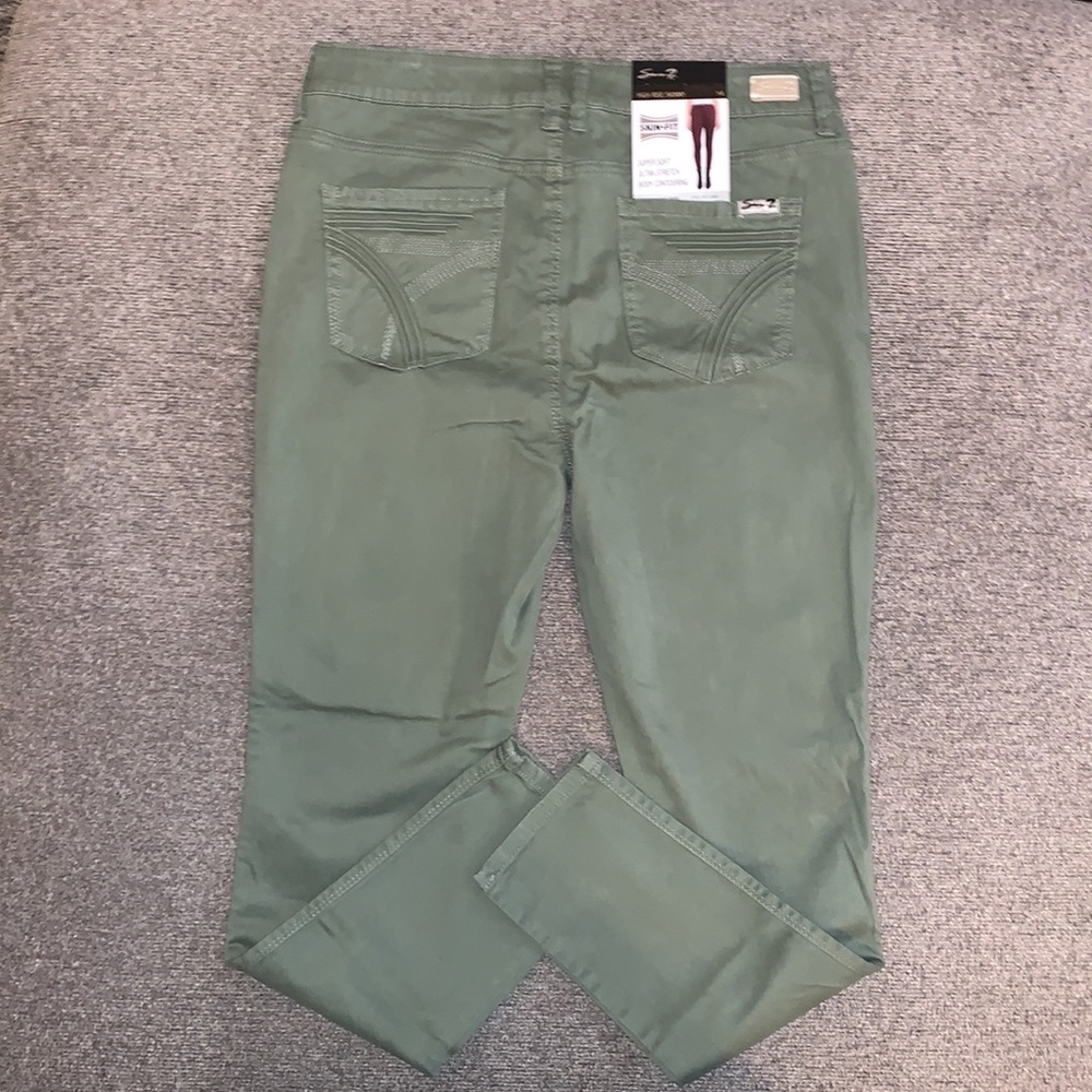 Seven7 Jeans - Picture 2 of 10